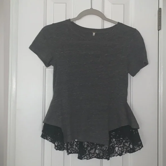 Free People gray and black lace shirt sz Small - Picture 3 of 9